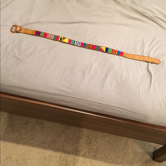 Tan leather belt - Picture 7 of 7